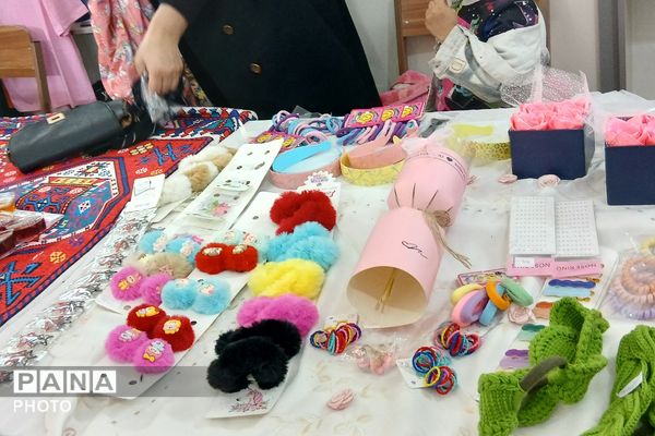 افتتاحیه بازارچه هنری کانون سردار سلیمانی رودهن