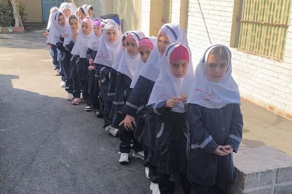 دبستان کیهانی، غرقِ در شور و نشاط میلاد حضرت زینب (س) 