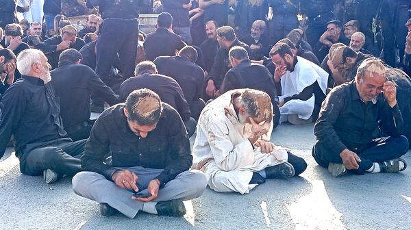 «علم‌ها در آب» سنت عاشورایی مردم بن 