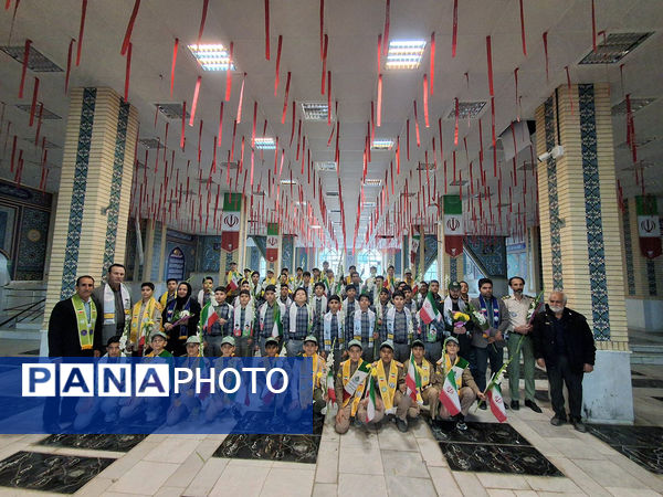 عطر افشانی و گلباران مزار شهدای شهرستان بجنورد  