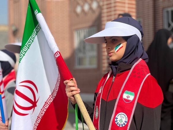 برگزاری برنامه نمادین استانی و مانور تشکیلاتی یاوران انقلاب در خراسان رضوی