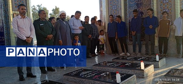 برگزاری مراسم غبارروبی گلزار شهدای بوموسی 