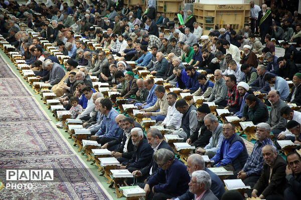 آیین ترتیل خوانی قرآن کریم در حرم حضرت معصومه(س)