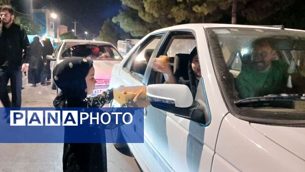 خدمات‌رسانی موکب‌های یاسوج به عزاداران حسینی در معابر و مساجد شهر