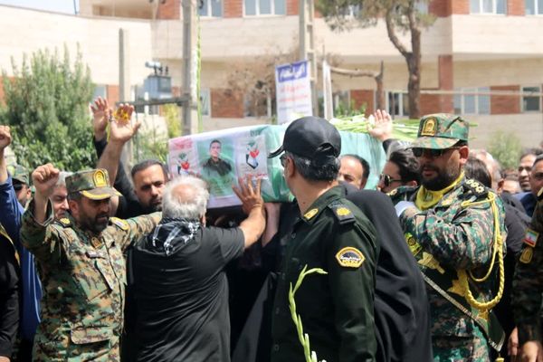 تشییع پیکر شهید محمد نعمتی سعیدآبادی در شهرستان بهارستان