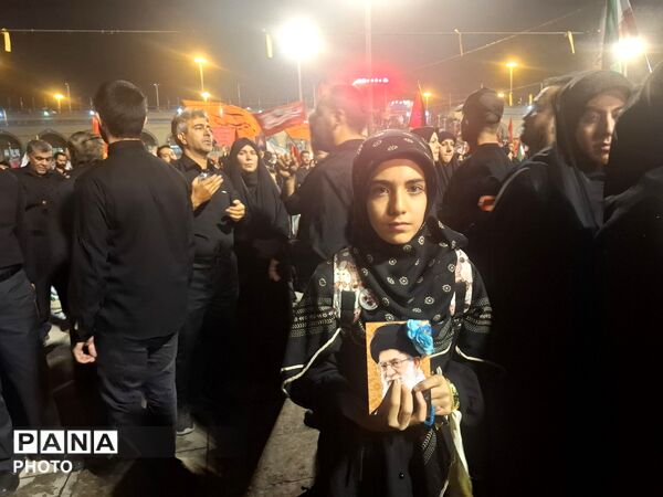 وداع با آقای شهید ایران
