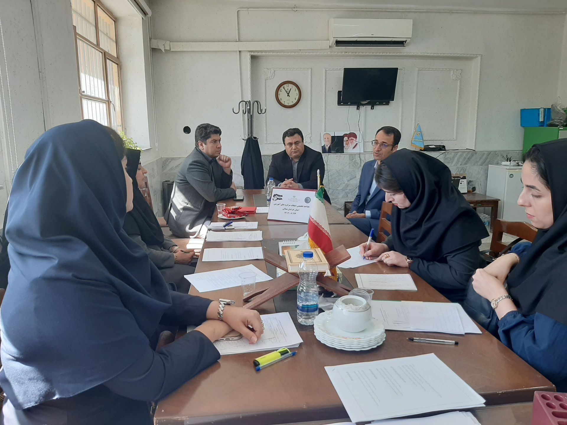  برگزاری فرآیند مصاحبه تخصصی سرگروه‌های آموزشی در مقطع ابتدایی خراسان شمالی