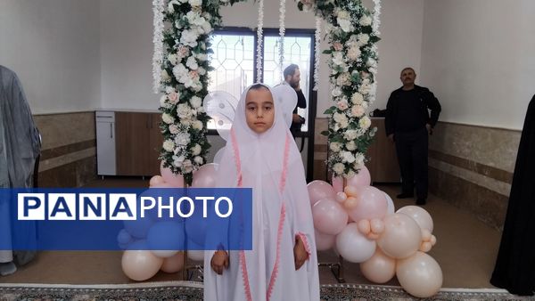 جشن بندگی فرشته‌های ۹ ساله در اهر