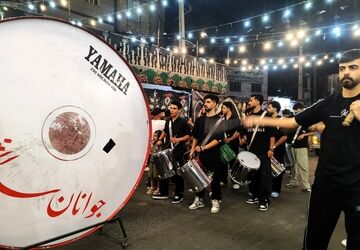 نوجوانان کمالشهر از حقانیت و مظلومیت اهل‌بیت(ع) م‌ی‌گویند
