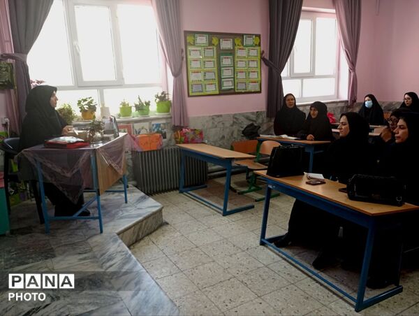 کلاس های آموزش خود امدادی و بهداشت دهان و دندان 