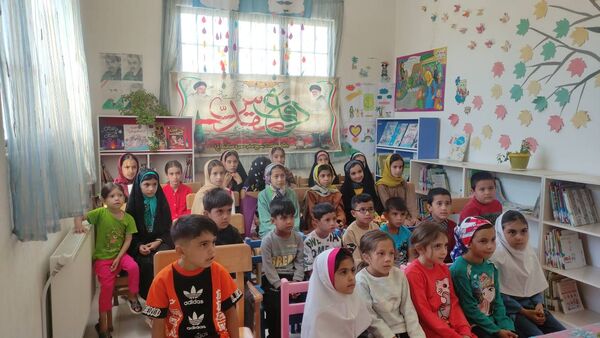 برگزاری نشست و مسابقات فرهنگی در کتابخانه عمومی عارف بجنوردی 