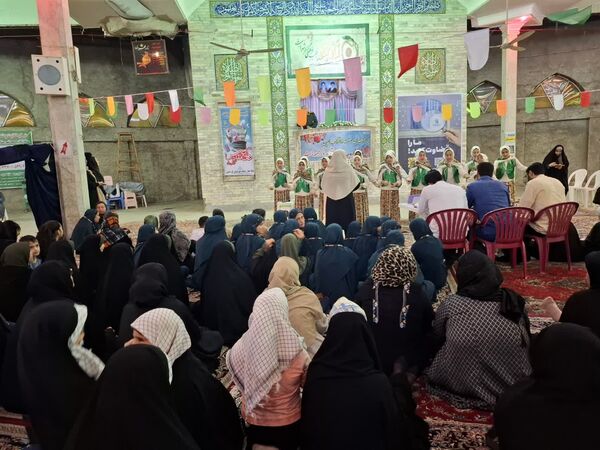 جشنواره سرودخوانی به‌مناسبت هفته دفاع مقدس