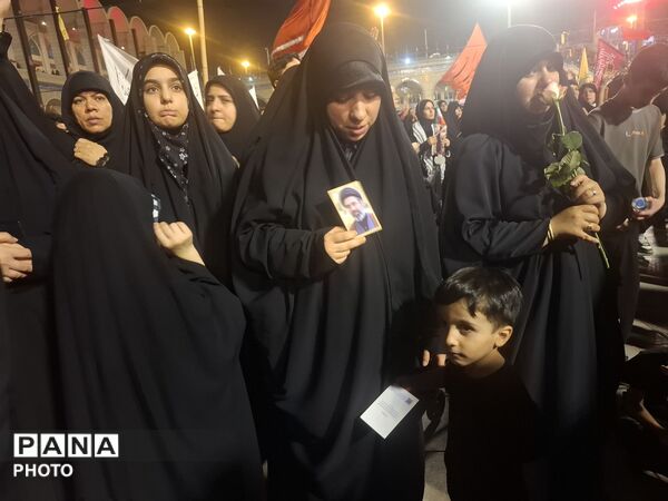 وداع با آقای شهید ایران