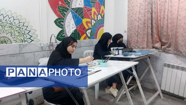 برگزاری جشنواره ماها(مدرسه آرمانی،هنر آسمانی) در هنرستان محمودیه بجنورد