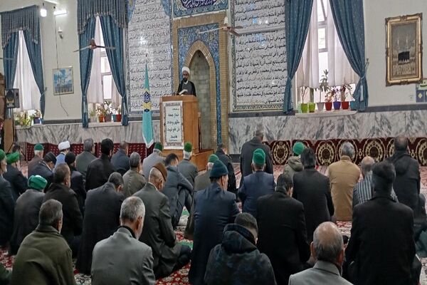 اقامه نماز جمعه در شهر بار نیشابور