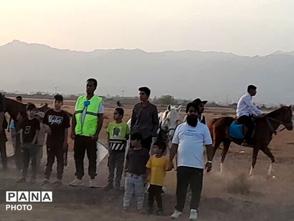 تاخت و تاز خاطره‌ها در فدافن؛ مسابقات اسب‌سواری به نام شهید نظافتی