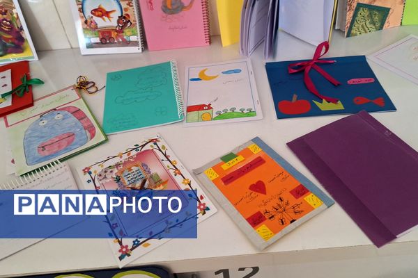 نمایشگاه آثار طرح جابر بن حیان در آموزشگاه معارف ۶ ناحیه ۳شیراز 