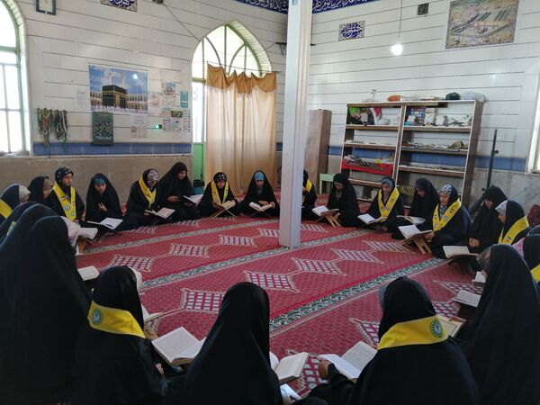 اعتکاف دانش‌آموزی در شهرستان ارسنجان