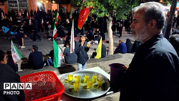 برپایی موکب قرارگاه جهادی شهرستان کاشمر در حاشیه اجتماعات عزاداری امام حسین