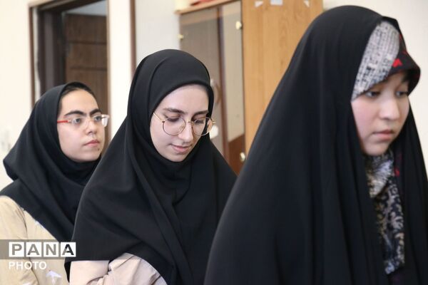 حضور منوچهر متکی در جمع دانشجویان جامعه اسلامی دوره تشکیلاتی مدرسه حکمرانی گام دوم