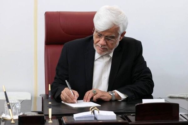 مصوبه صدور گواهینامه موتورسیکلت برای بانوان ابلاغ شد