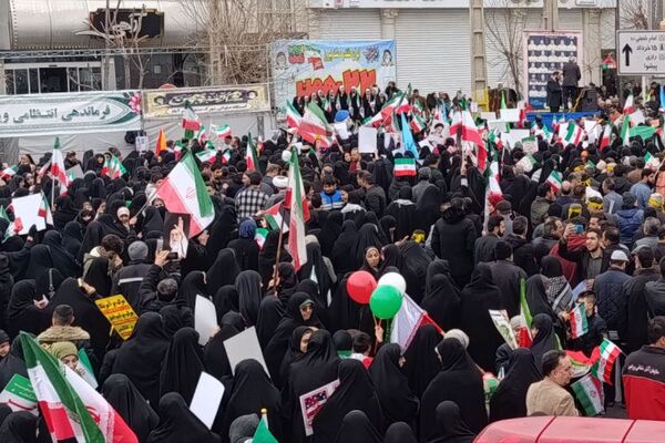 ۲۲ بهمن در ورامین، حماسه ای به وسعت یک شهر