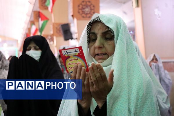 حضور پرشور مردم پاکدشت در نماز عید فطر