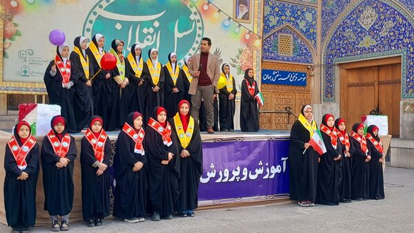 حضور پرشور مردم اصفهانی در راهپیمایی ۲۲بهمن 