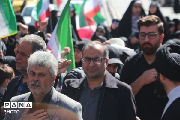 تشییع باشکوه پیکر مطهر شهید والامقام احسان اسفندیار در فیروزکوه