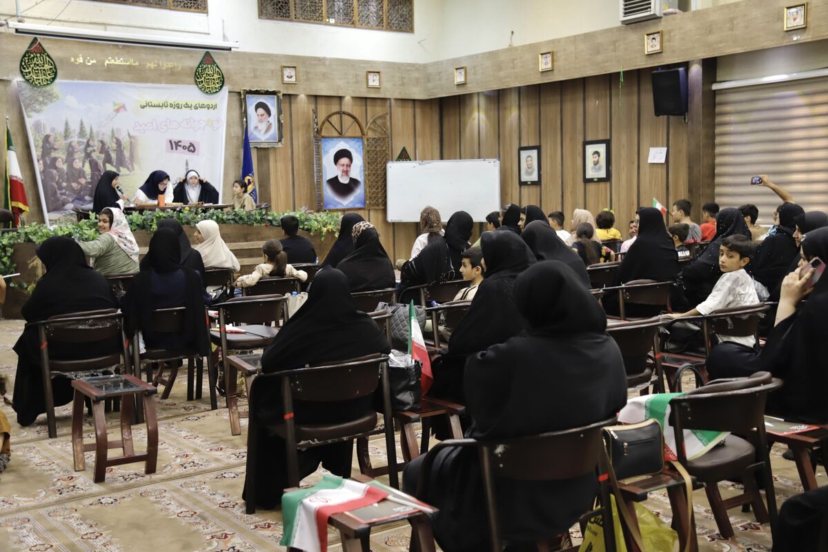 کانون نیایش با کمال همت، زحمت اجرای تمام‌وکمال برنامه‌های امروز را بر عهده گرفت