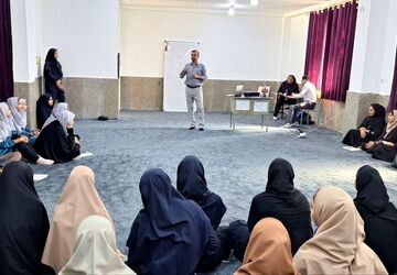 کارگاه توانمند‌‌سازی دانش‌‌‌آموز خبرنگاران میناب برگزار شد 