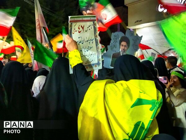 خاص ترین قاب های پنجاه و دومین شب از اجتماع مردمی در کاشمر 