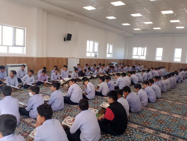 محفل انس با قرآن آموزشگاه شهید سیدمحمدکاظم حسینی‌پور