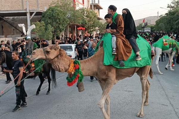 بانگ چاووش محرم و لبیک یاحسین در شهر بهمن