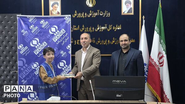 تقدیر از راویان بی‌وقفه حقیقت در ناحیه ۲ کرج