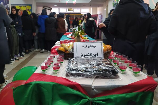 جشن ایران‌مون در دبیرستان شهیدان اسماعیلی منش رباط‌کریم