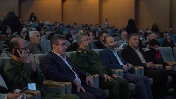 اختتامیه سی‌و‌دومین دوره مسابقات قرآن و عترت بسیج امام حسین (ع) کرج 