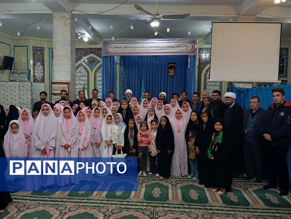 نماز جمعه شهر بن با حضور خانواده بزرگ آموزش و پرورش 