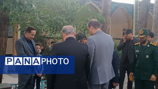 مراسم غبارروبی لاله زار شهرستان نیشابور به مناسبت گرامیداشت هفته معلم 