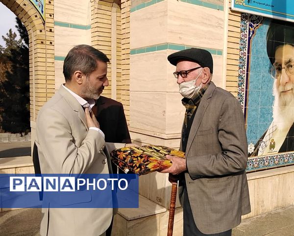 همایش تکریم و تجلیل از پدران آسمانی در تربت جام