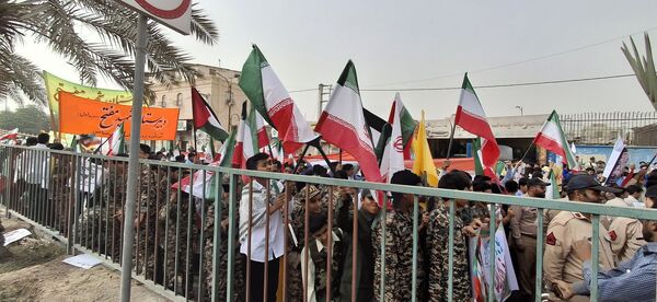 برگزاری راهپیمایی سیزدهم آبان ماه در بندرعباس
