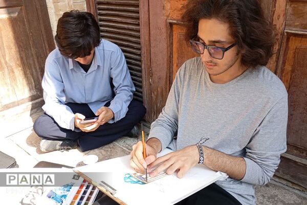 رویش شکوفه‌های هنر در جوار آرامگاه حافظ شیرازی