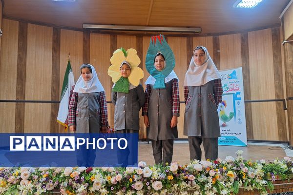 ایجاد انگیزه و خلاقیت در دانش‌آموزان با اجرای تئاتر درسی 