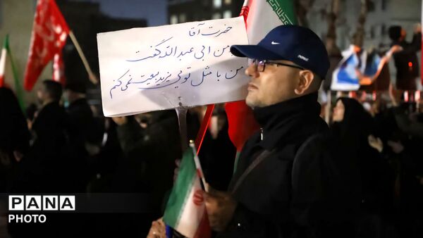 بیست و هفتمین سیل خروشان مردمی در راهپیمایی‌ها