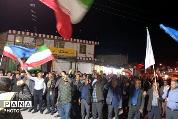 حضور پرشور فرهنگیان شهر قلعه رئیسی در شامگاه پنجاه و ششم پرشور تر از همیشه 