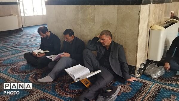 محفل انس باقرآن به یاد شهید آیت الله خامنه ای در نیشابور 