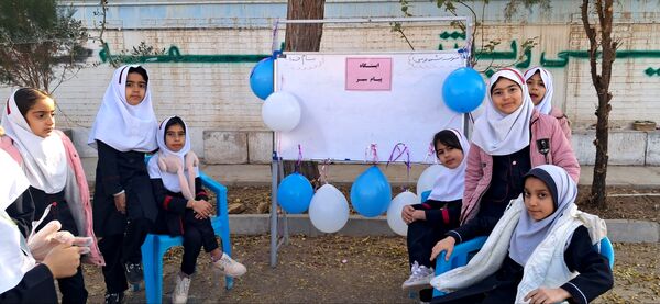 ایستگاه سبز طبیعت در مدرسه شهید رزمی خلیل آباد