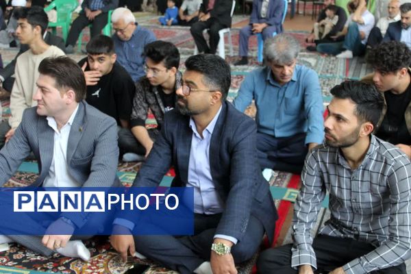 بزرگداشت مقام معلم در نماز جمعه گلوگاه 