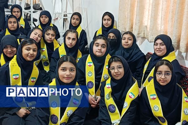 جشن ستارگان در دبیرستان مهر نیشابور