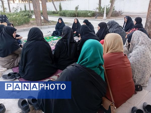 برگزاری ختم صلوات در پارک بانوان قائم شهرستان کاشمر